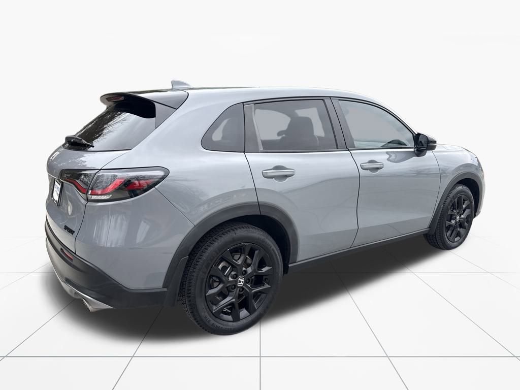 Used 2024 Honda HR-V Sport image 9