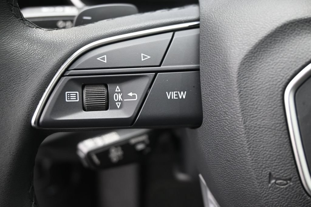 Used 2025 Audi Q3 2.0T Premium AWD/4WD image 7