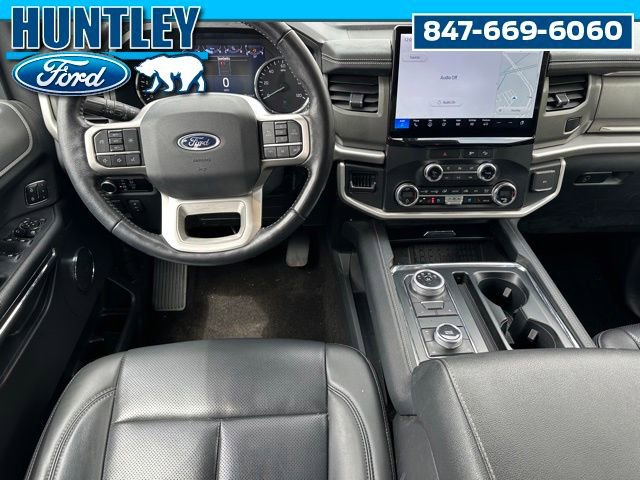 Used 2023 Ford Expedition XLT AWD/4WD image 19