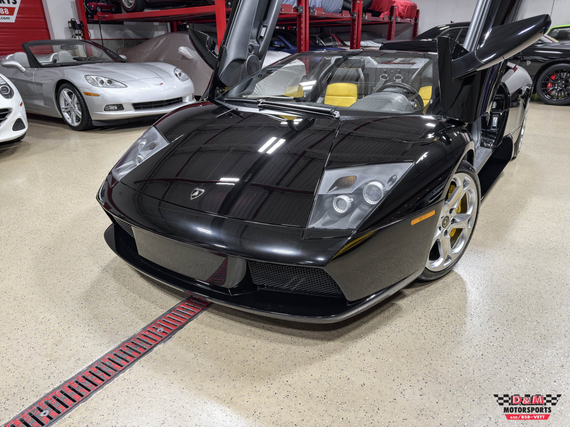 Used 2005 Lamborghini Murcielago Roadster image 29