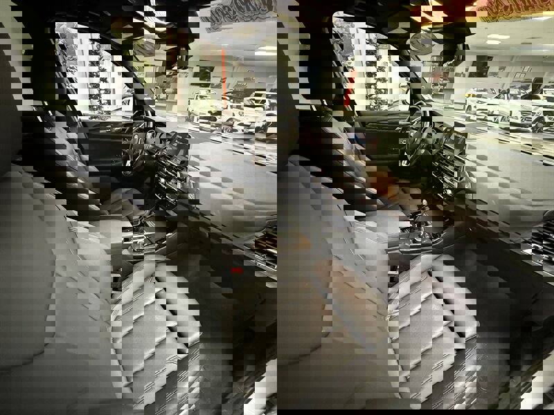 Used 2019 BMW X3 sDrive30i image 12