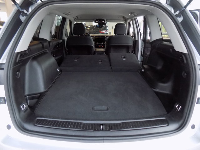 Certified 2024 Jeep Grand Cherokee Laredo RWD image 23