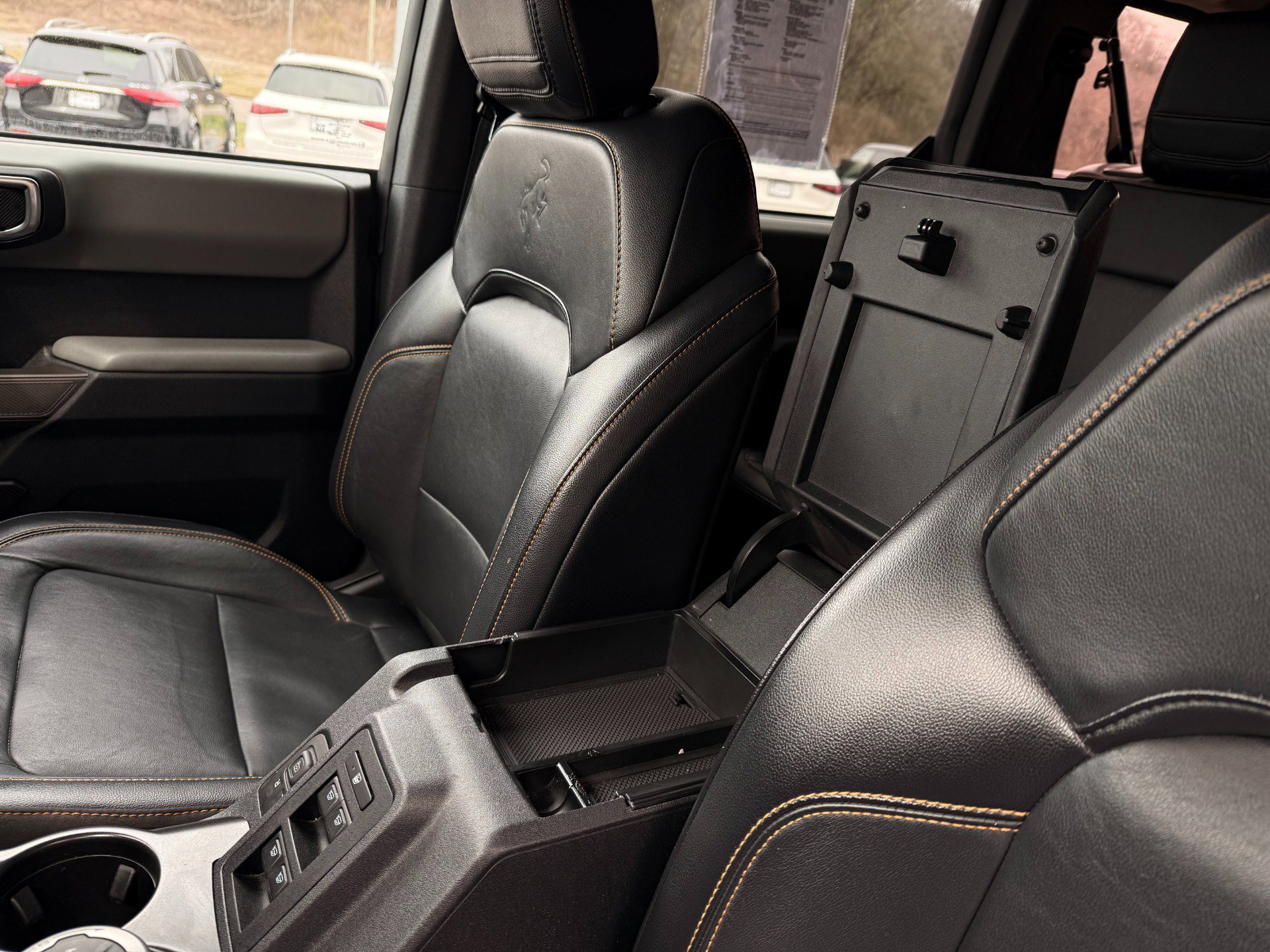 Used 2022 Ford Bronco Badlands image 18