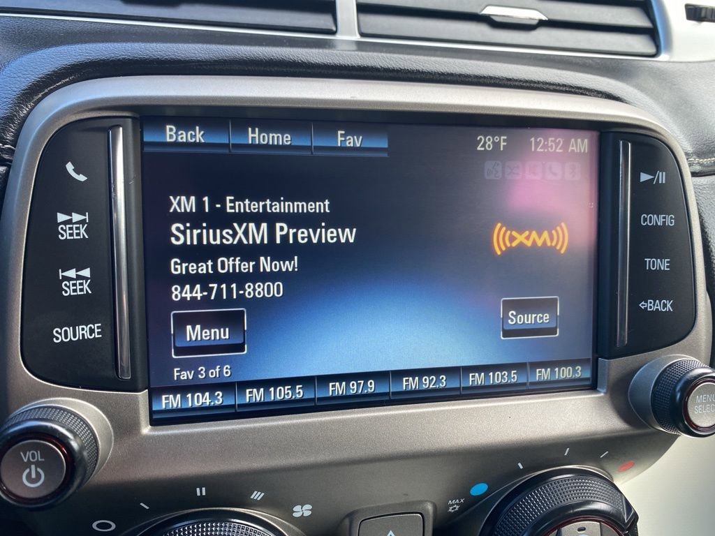 Used 2015 Chevrolet Camaro LT image 28