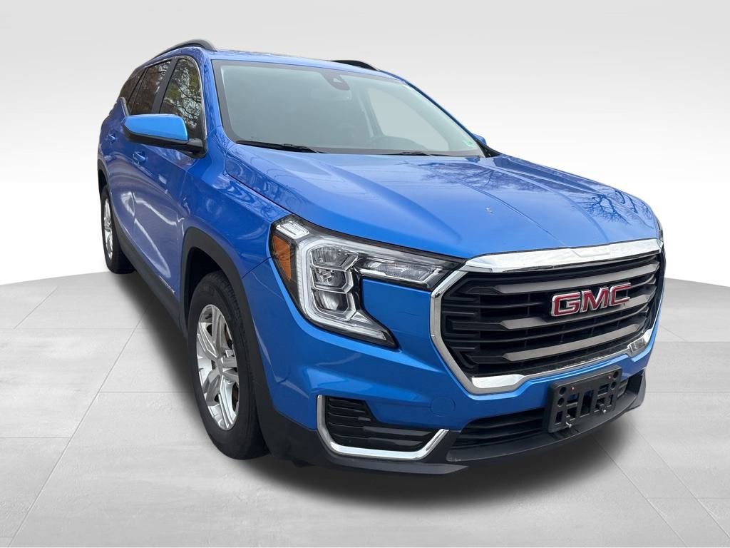 Certified 2024 GMC Terrain SLE w/ Driver Convenience Package image 10