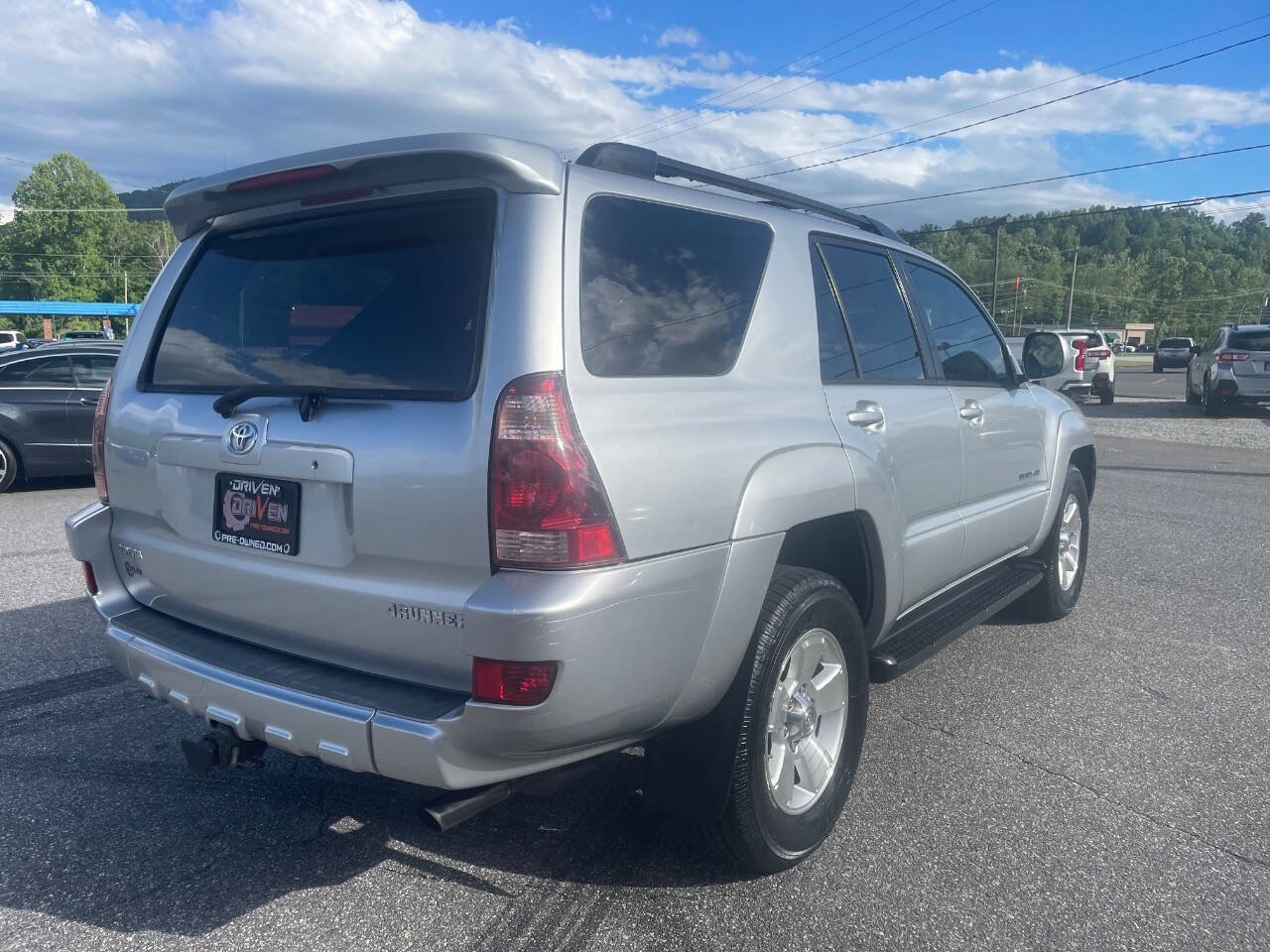 Used 2005 Toyota 4Runner Limited AWD/4WD image 9