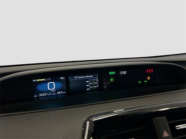 Used 2021 Toyota Prius XLE image 6