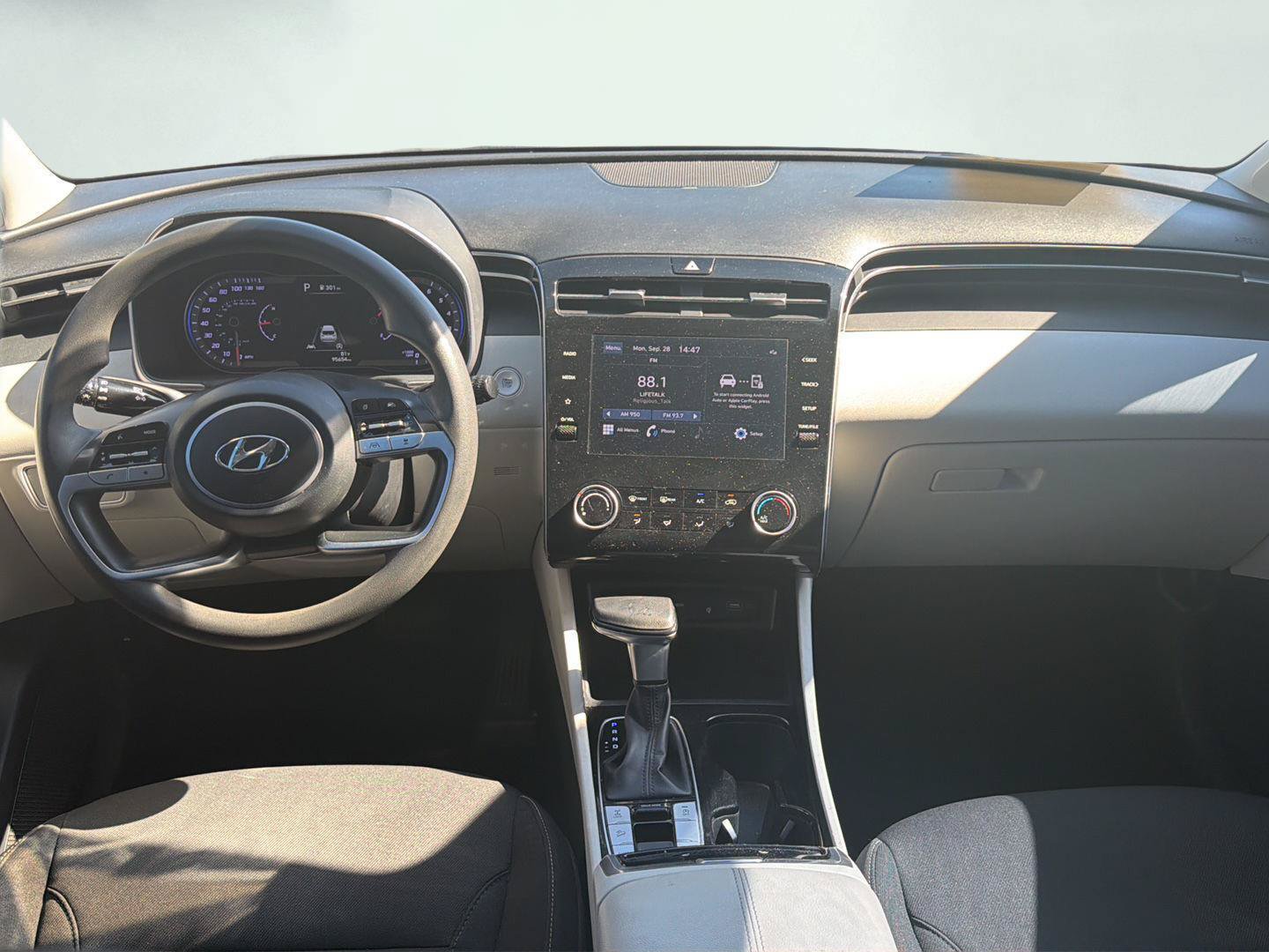 Used 2023 Hyundai Tucson SEL AWD/4WD image 12