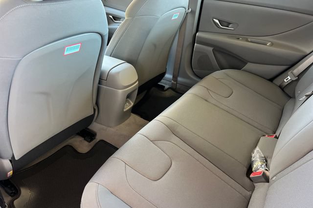New 2026 Hyundai Elantra SE FWD image 11