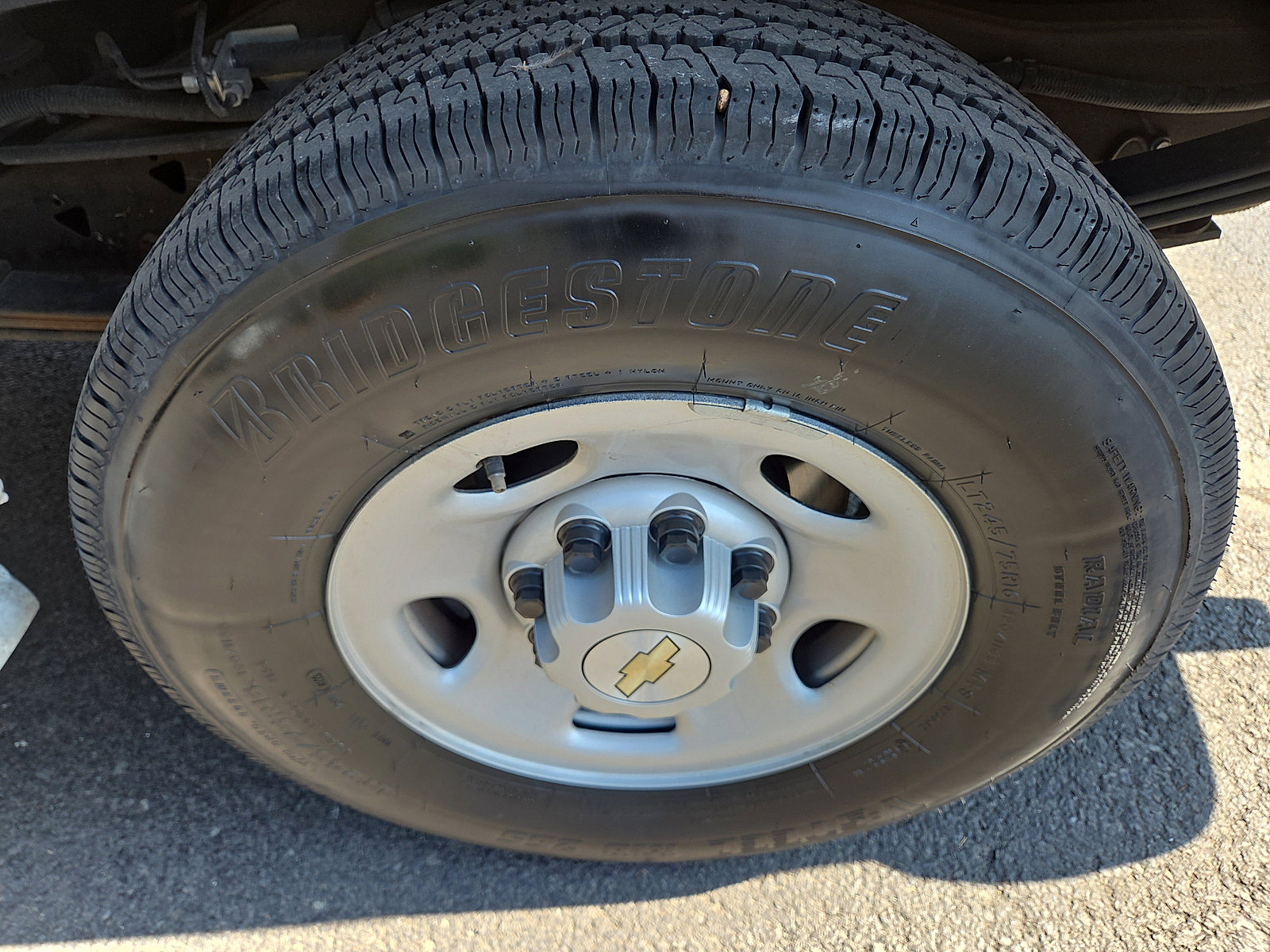 Used 2024 Chevrolet Express 2500 Work Van w/ Driver Convenience Package image 11