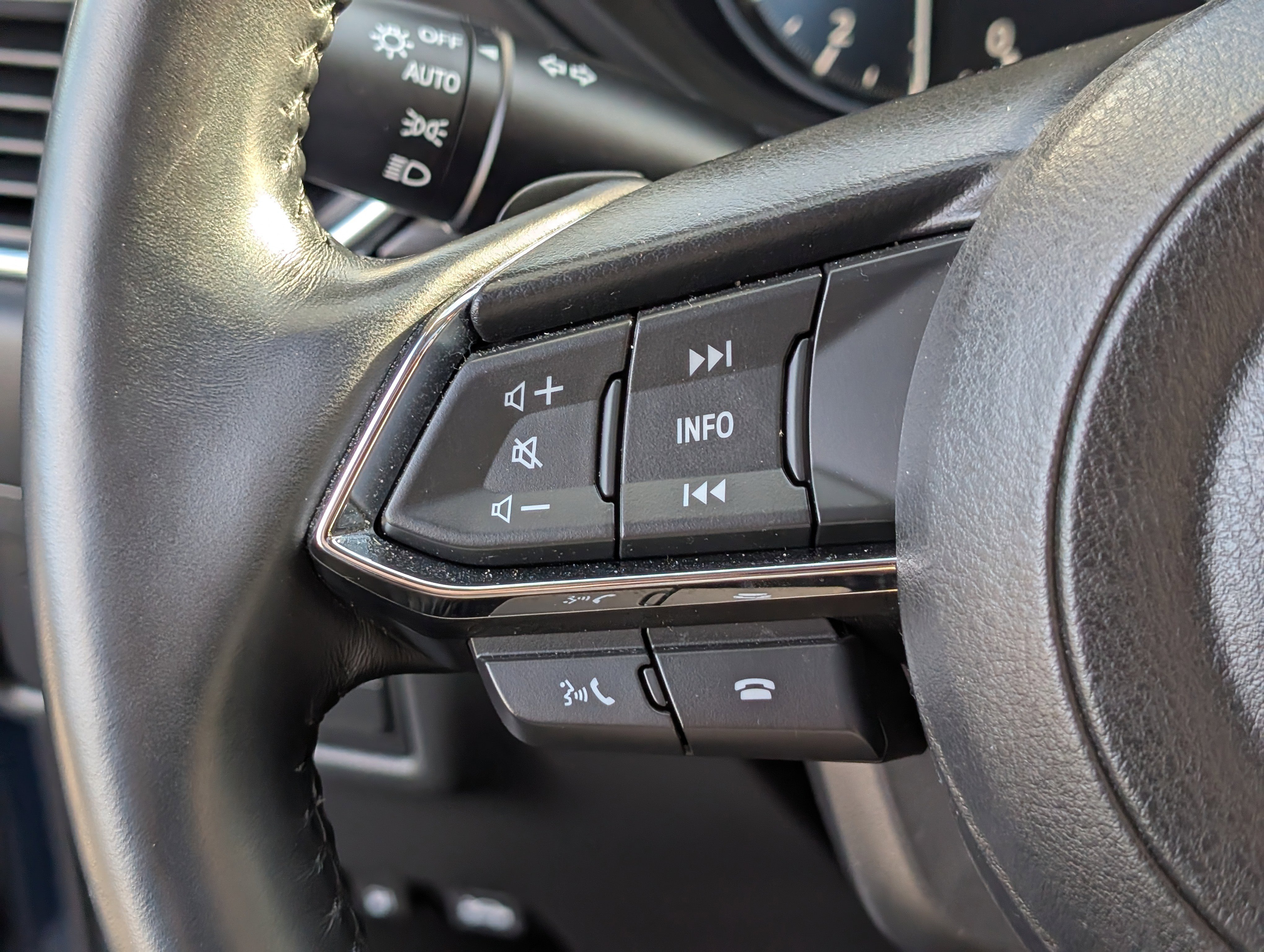 Used 2023 MAZDA CX-5 AWD 2.5 S w/ Premium Plus Pkg image 24