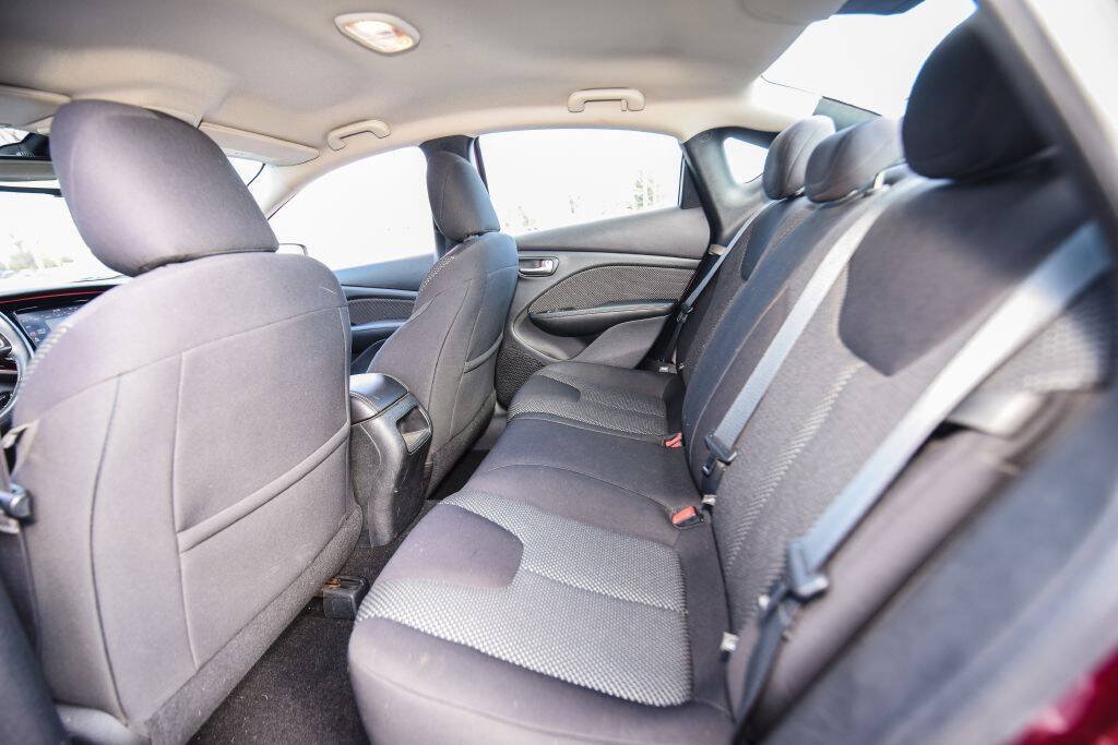 Used 2015 Dodge Dart Aero FWD image 11