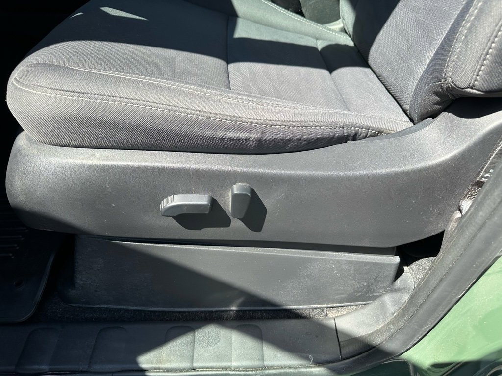 Used 2023 Nissan Frontier SV w/ Technology Package image 11