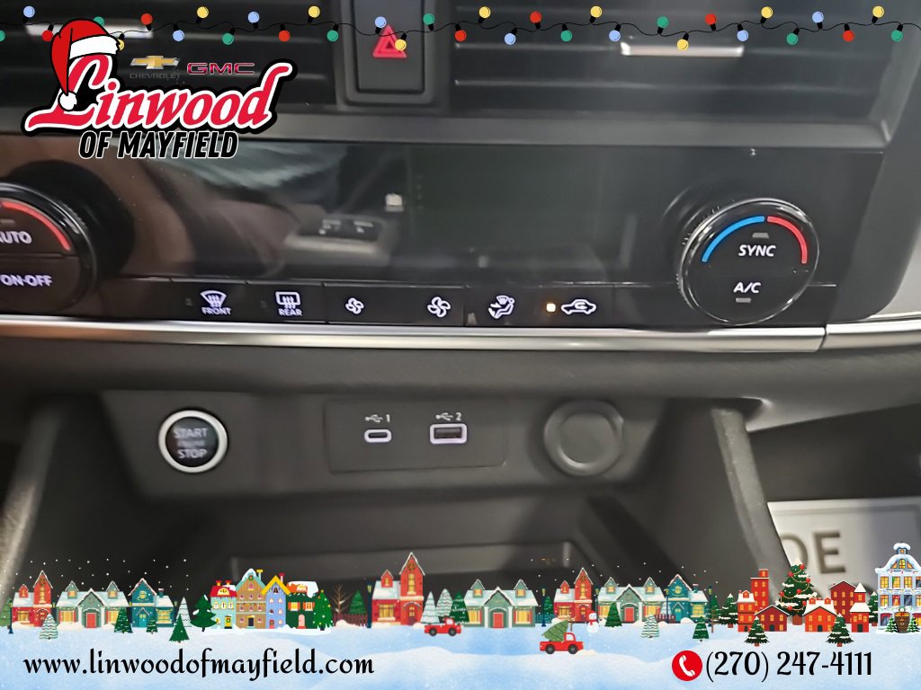 Used 2023 Nissan Rogue SV image 23