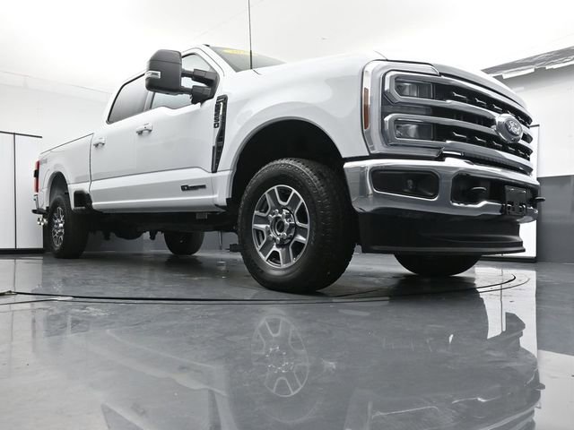 Used 2024 Ford F250 Lariat AWD/4WD image 23