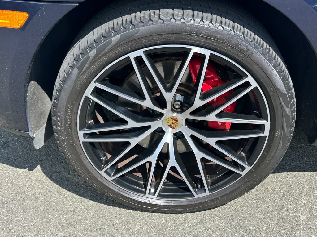 Used 2022 Porsche Macan S AWD/4WD image 9