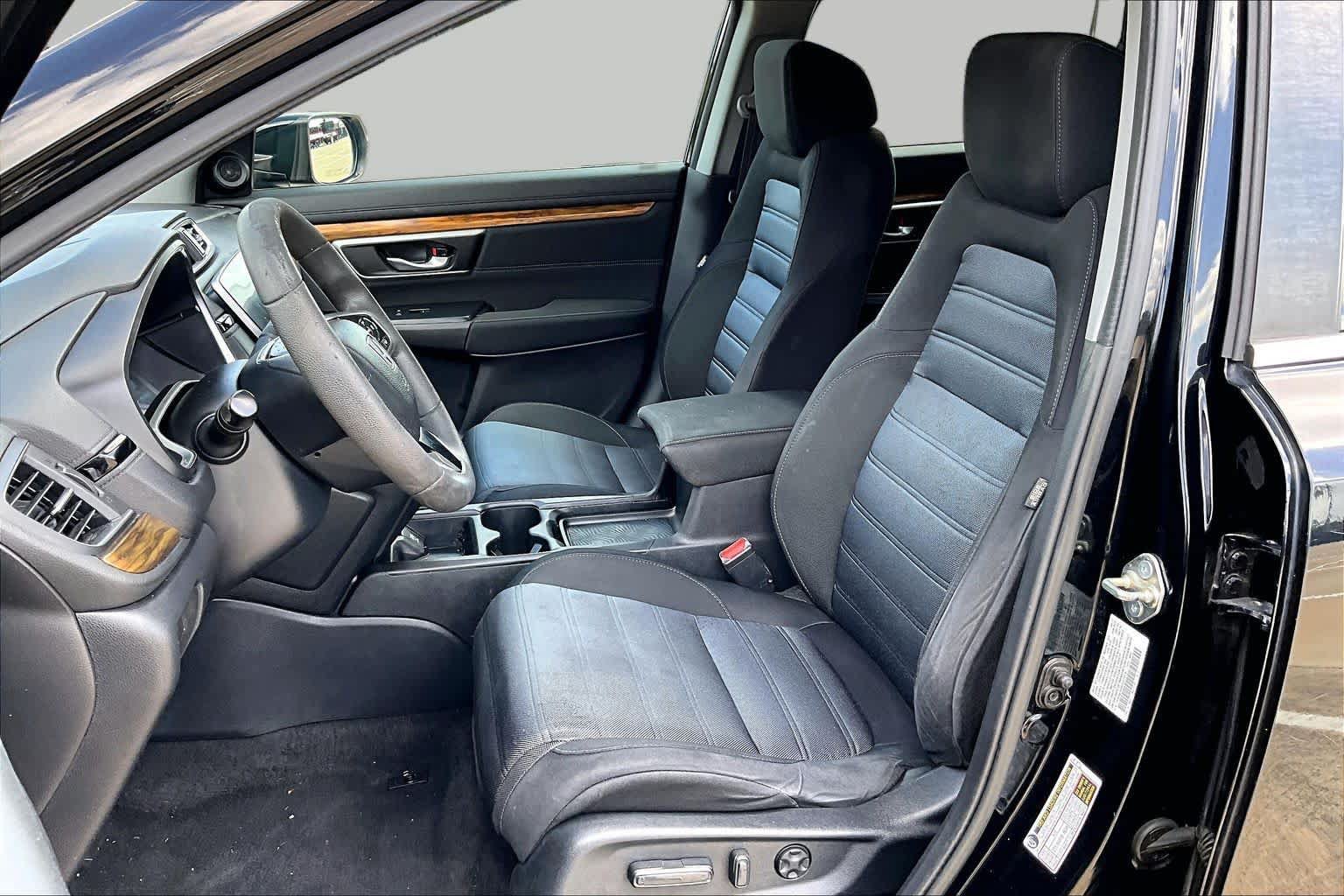 Used 2017 Honda CR-V EX image 7