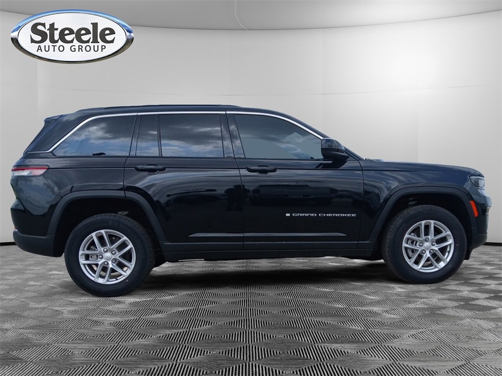 New 2024 Jeep Grand Cherokee Laredo X image 6