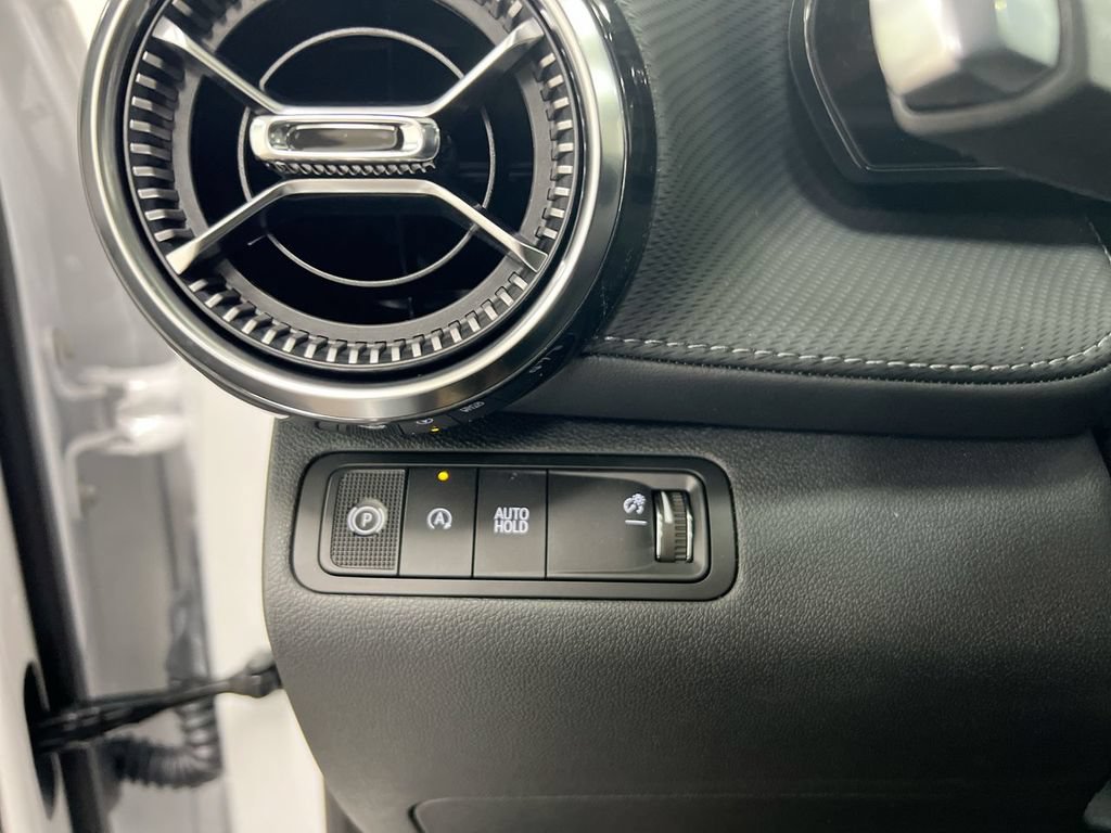 New 2027 Chevrolet Equinox LT FWD image 19
