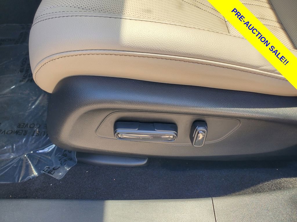 Used 2025 Honda HR-V EX-L image 18