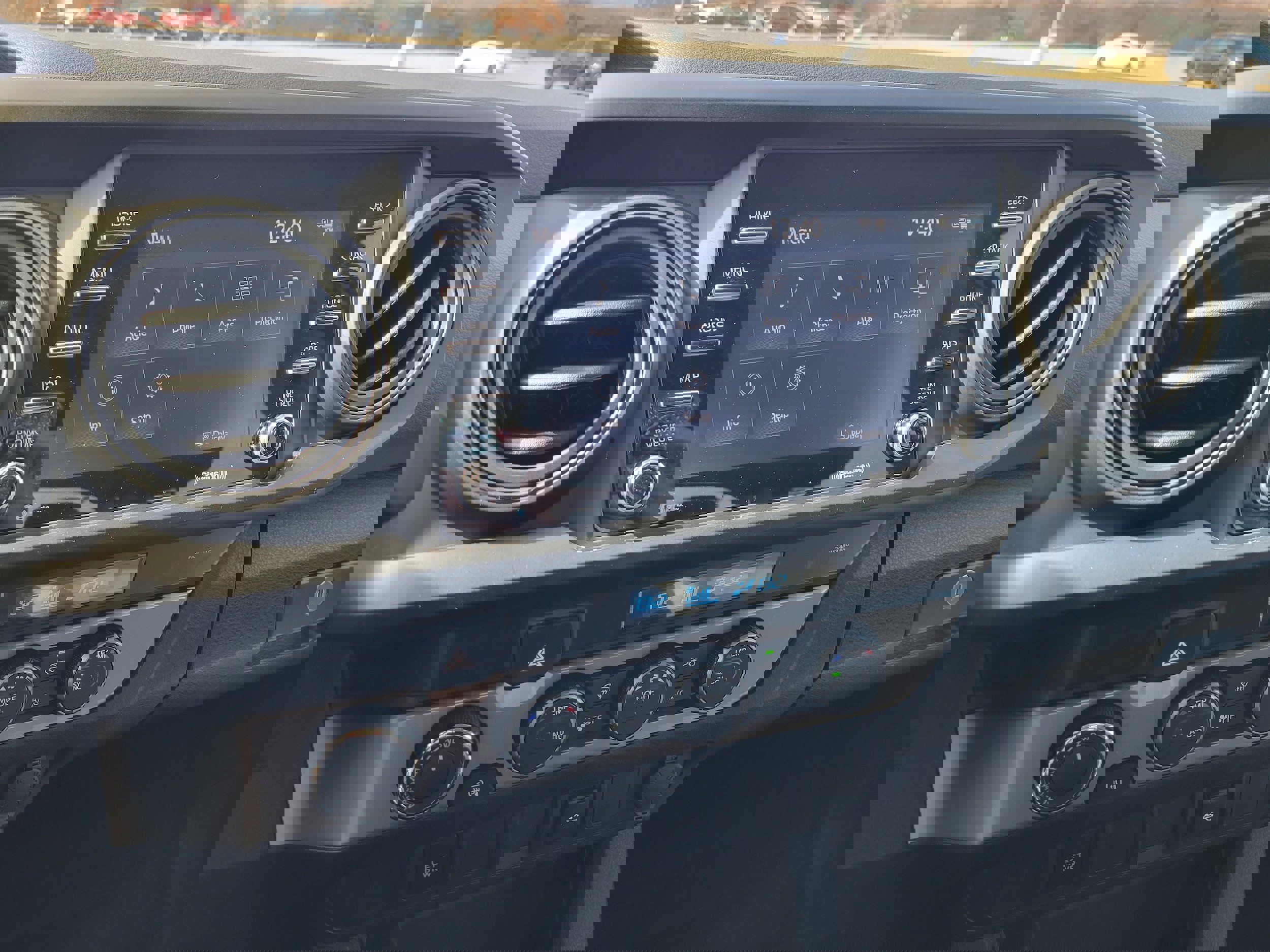 Used 2023 Toyota Tacoma SR image 20