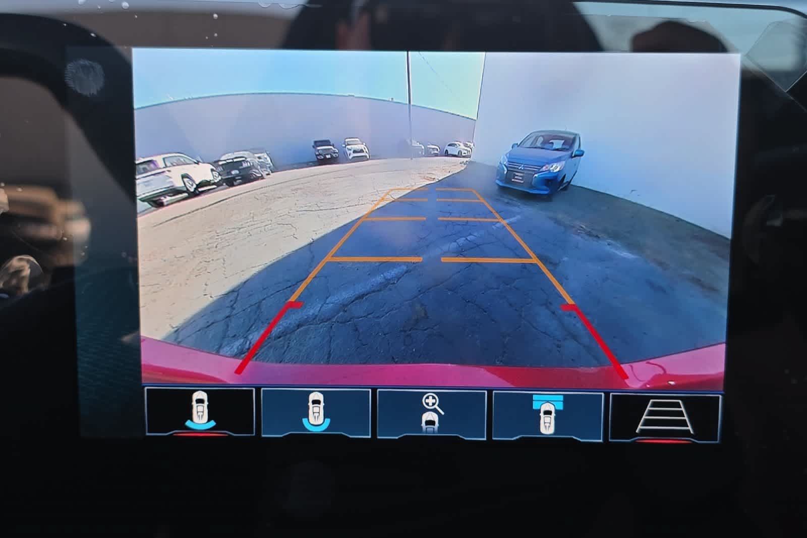Used 2025 Chevrolet Corvette E-Ray w/ Stealth Interior Trim Package AWD/4WD image 19
