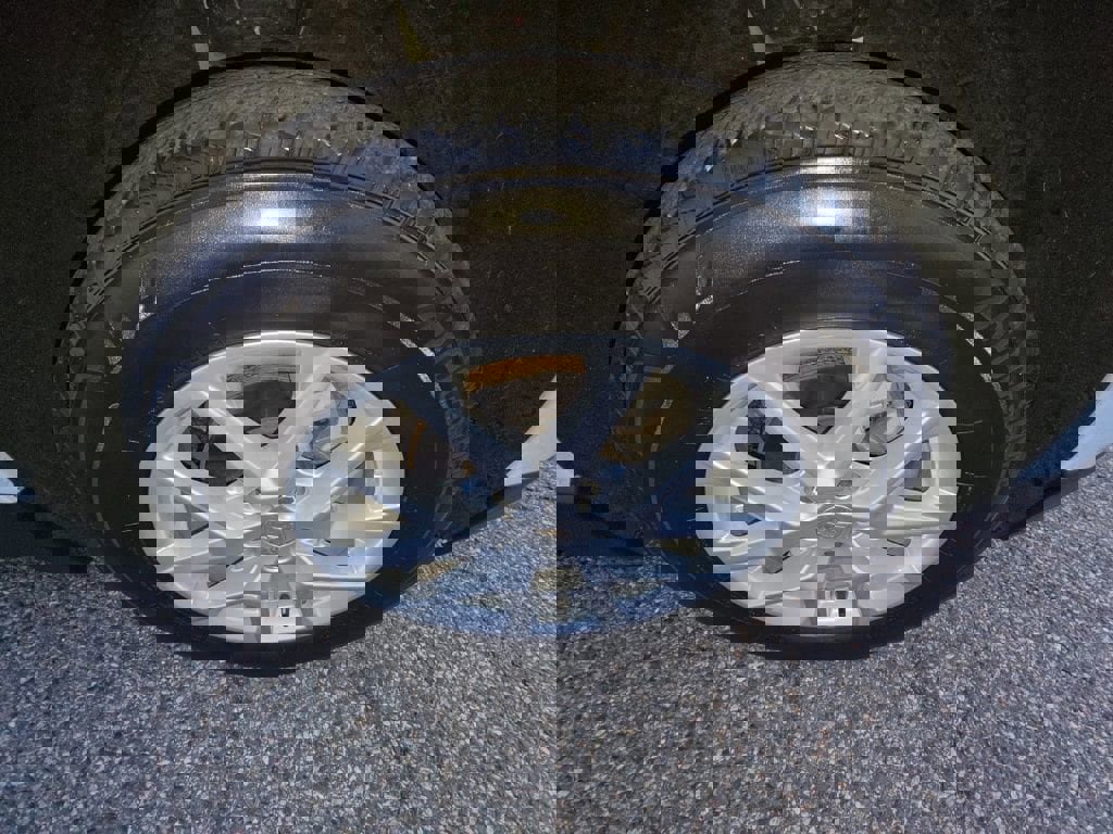 Used 2023 Chevrolet Equinox LT image 35