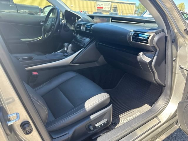 Used 2014 Lexus IS 250 AWD w/ Navigation Package image 9