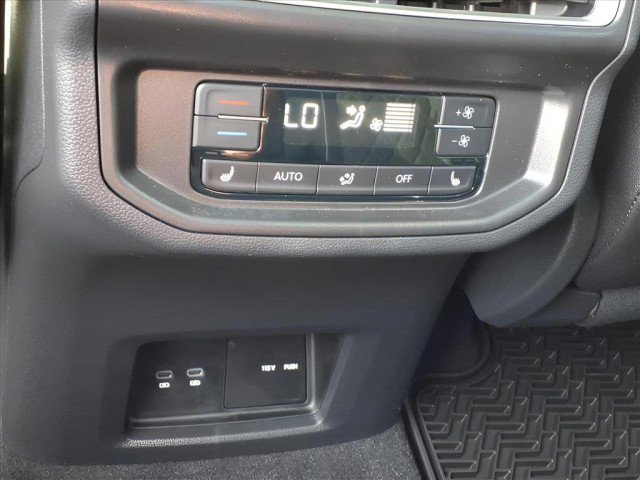 New 2026 Volkswagen Atlas SEL Premium R-Line image 16