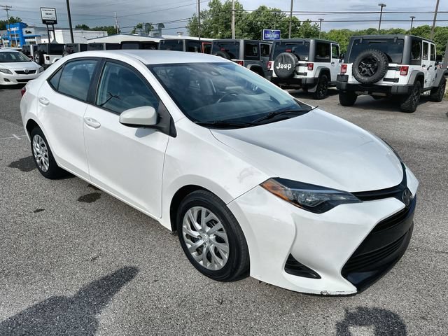 Used 2019 Toyota Corolla LE FWD image 11