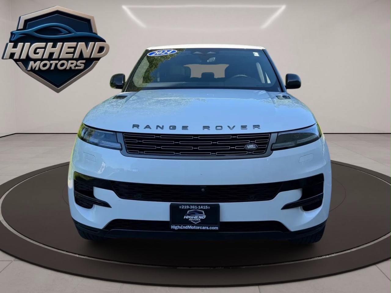 Used 2024 Land Rover Range Rover Sport SE AWD/4WD image 9