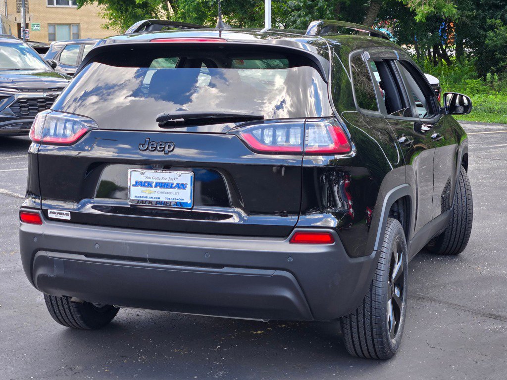 Used 2021 Jeep Cherokee Latitude Plus image 11