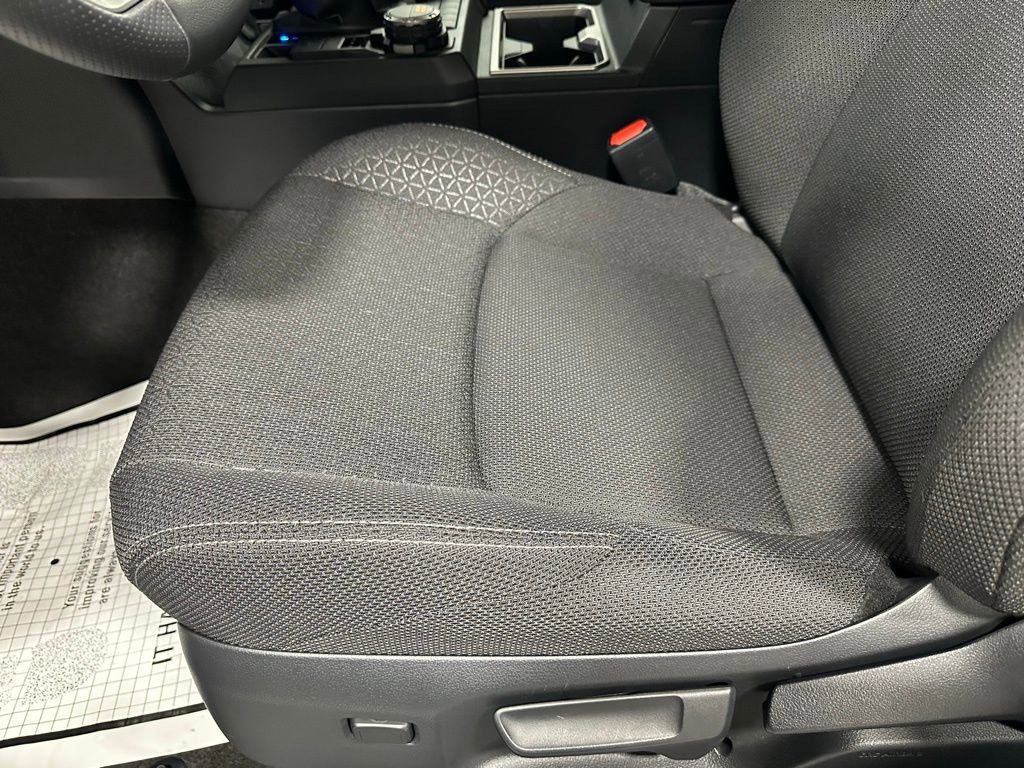 Used 2025 Toyota 4Runner SR5 image 13