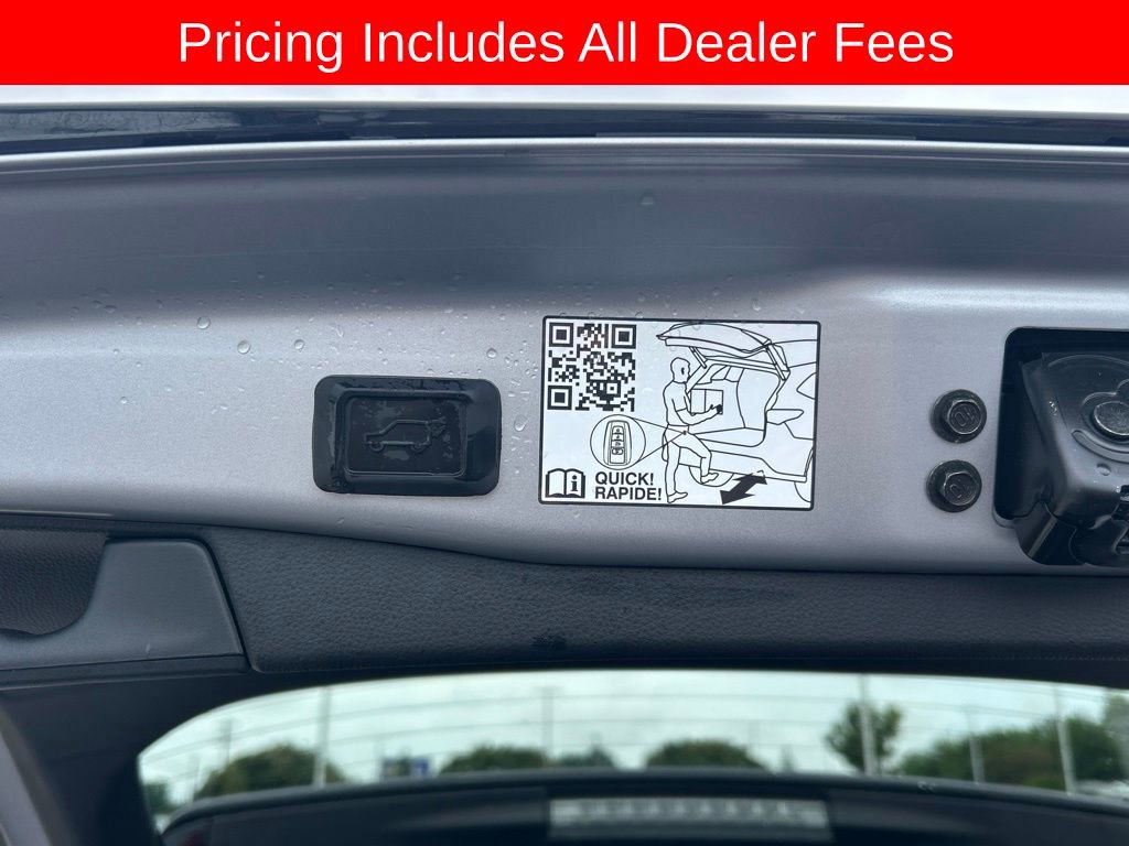 Used 2024 Toyota RAV4 XSE w/ Advanced Technology Package AWD/4WD image 17