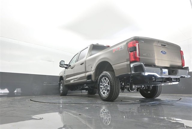 New 2026 Ford F250 Lariat w/ FX4 Off-Road Package image 34