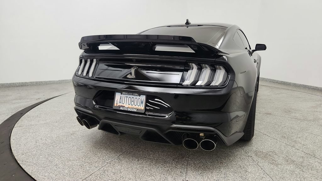 Used 2020 Ford Mustang Shelby GT500 w/ Technology Package RWD image 21