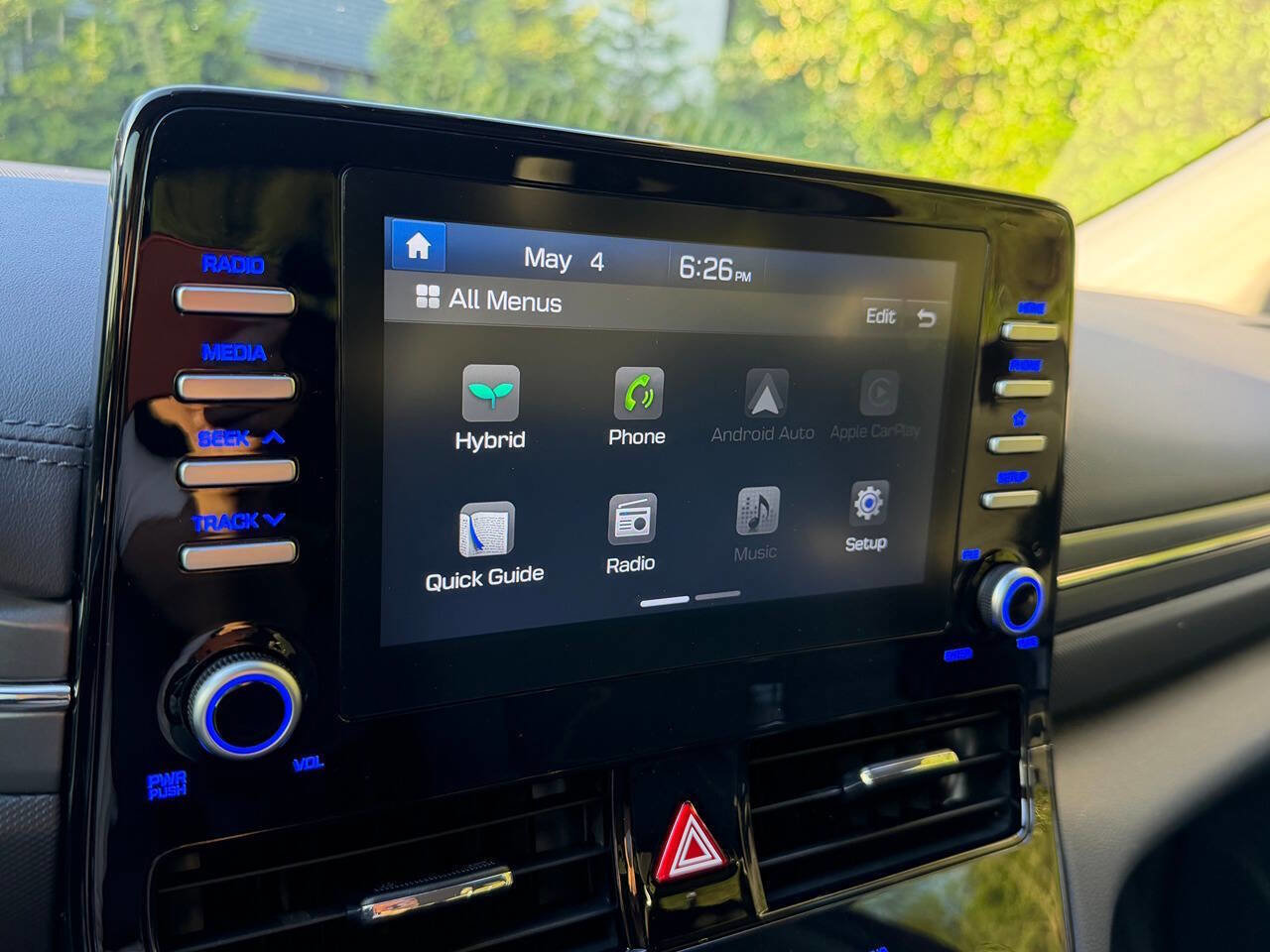 Used 2020 Hyundai Ioniq Blue FWD image 33