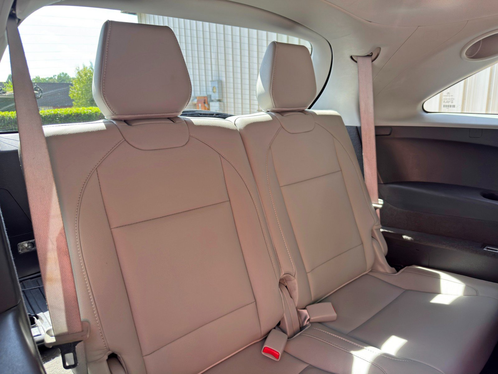 Used 2018 Acura MDX w/ Technology Package FWD image 38