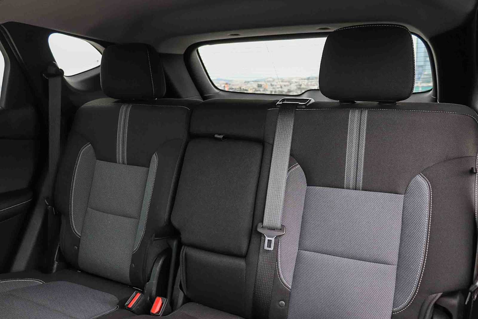Used 2023 Chevrolet Blazer LT FWD image 19