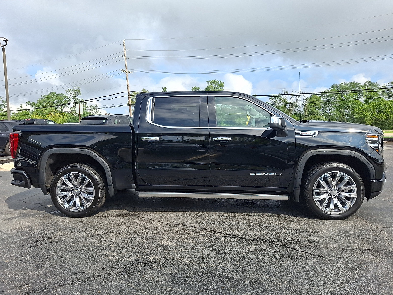 Used 2026 GMC Sierra 1500 Denali w/ Denali Reserve Package AWD/4WD image 7
