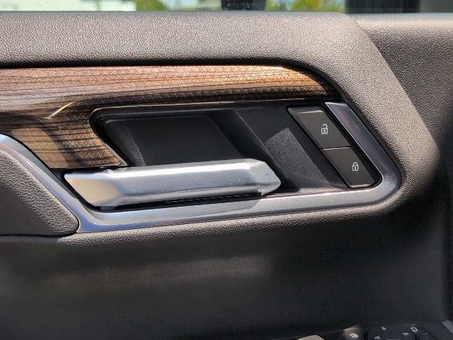 New 2025 Chevrolet Silverado 3500 LT w/ Texas Edition image 15