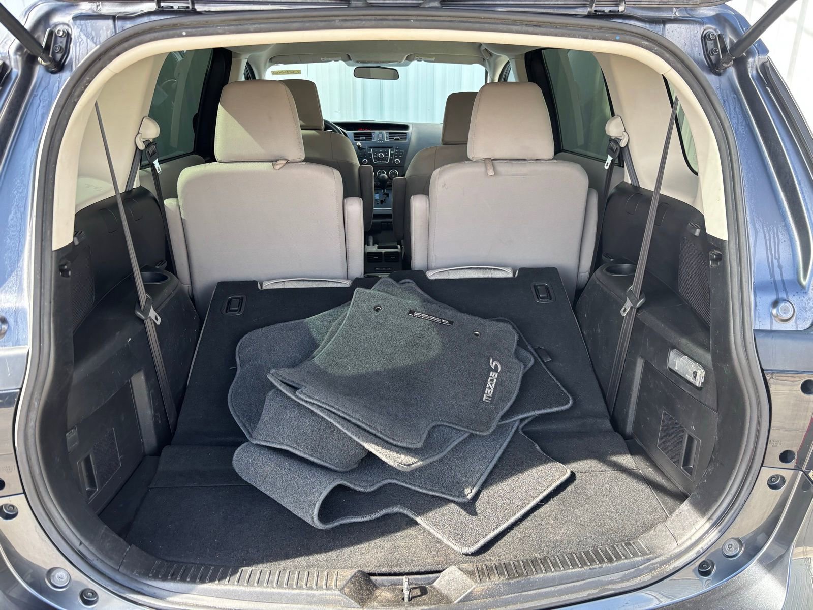 Used 2015 MAZDA MAZDA5 Sport image 29