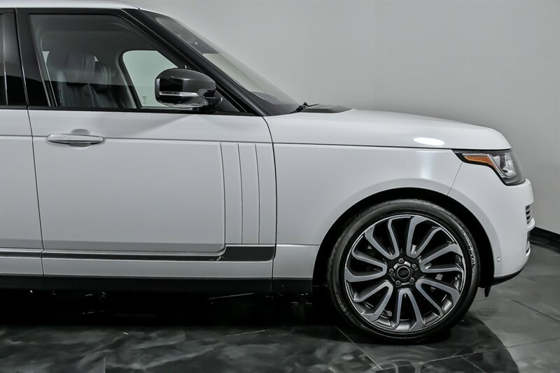 Used 2016 Land Rover Range Rover Autobiography AWD/4WD image 12