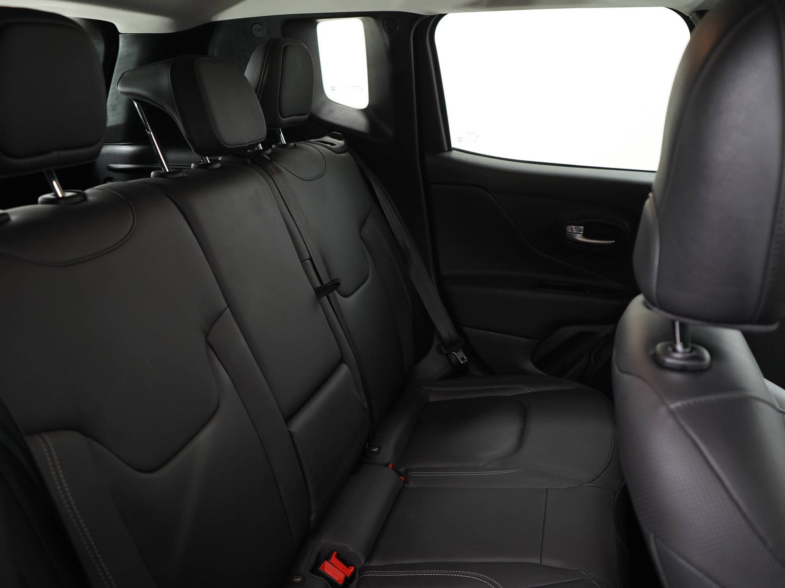 Used 2020 Jeep Renegade Limited AWD/4WD image 12