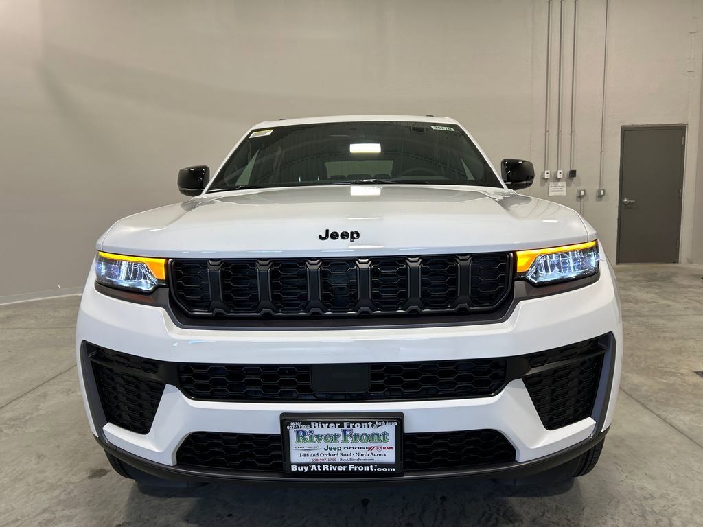 New 2026 Jeep Grand Cherokee L 4WD image 3