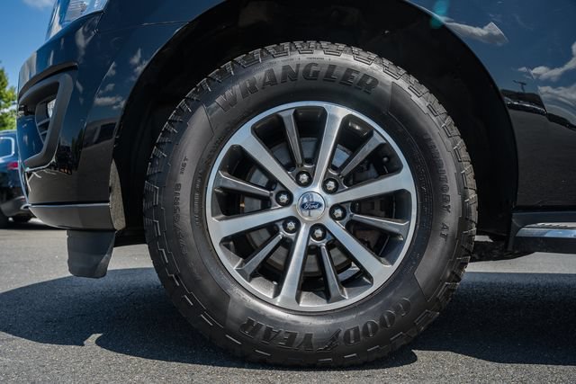 Used 2021 Ford Expedition Max XLT AWD/4WD image 22