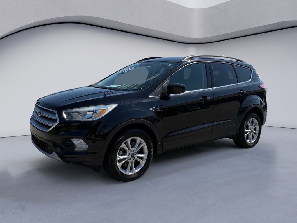 Used 2018 Ford Escape SE AWD/4WD image 1