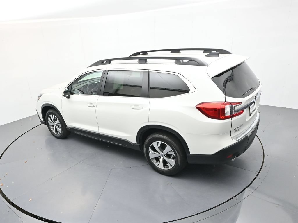 Certified 2025 Subaru Ascent Premium w/ Premium Package AWD/4WD image 28