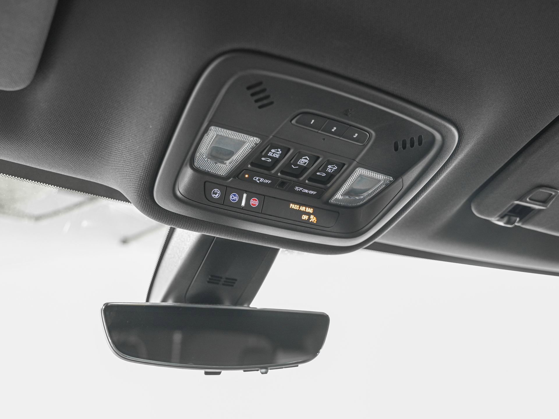 Used 2023 Chevrolet Traverse RS w/ LPO, Floor Liner Package AWD/4WD image 24
