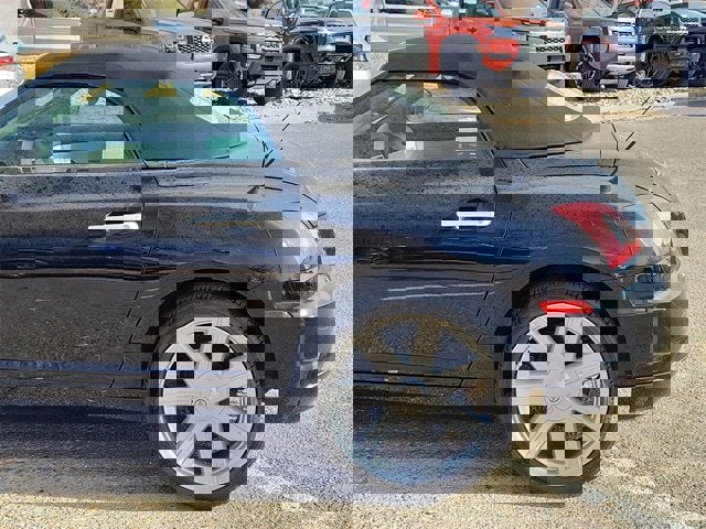 Used 2005 Chrysler Crossfire Limited image 6